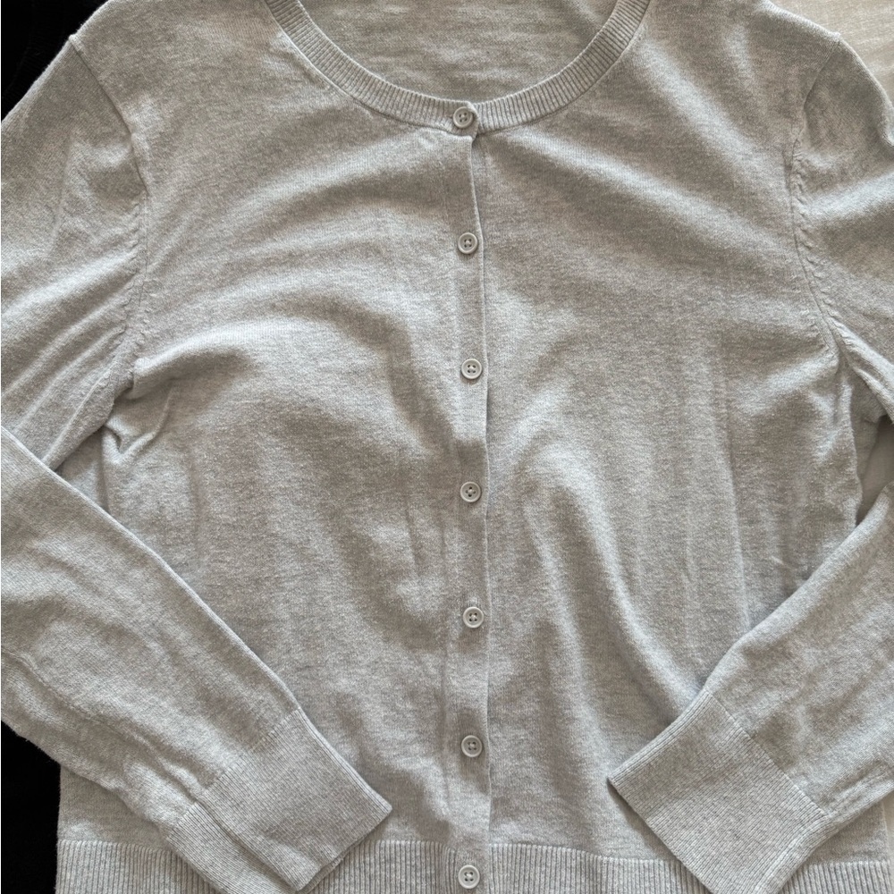 GAP Women's Black and Light Gray Cardigan Set LOT - Classic Cardigan - Picture 4 of 16